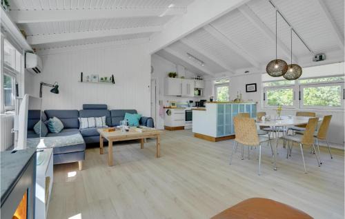 Bratten Strand House | Lovely Home In Jerup With Kitchen