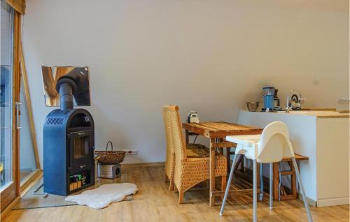 Feriendorf Im Killerberg House | Lovely Home In Kerschenbach With Wifi