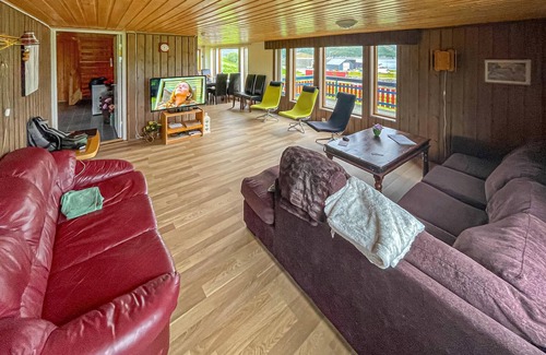 Alta House | Lovely home in Kongshus with sauna