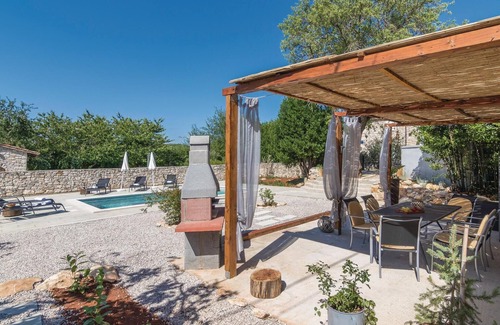 Paradiz House | Lovely home in Labin with WiFi