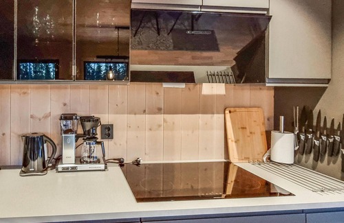 Lillehammer House | Lovely home in Lillehammer with kitchen