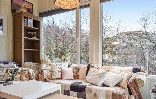 Spangereid House | Lovely Home In Lindesnes With Kitchen