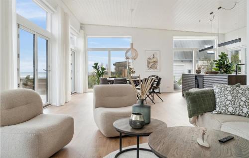 Saksild Strand House | Lovely Home In Odder With Wifi