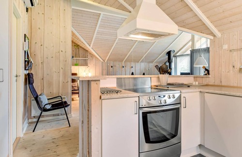 Jegum House | Lovely home in Oksbøl with sauna