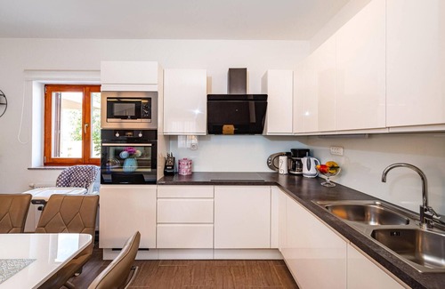 Novigrad House | Lovely home in Pridraga