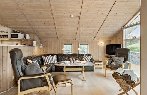 Spodsbjerg House | Lovely home in Rudkøbing with WiFi