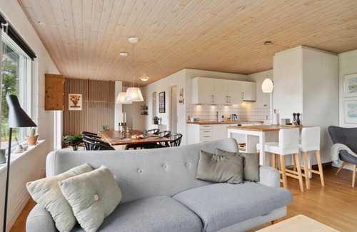 Samsø House | Lovely home in Samsø with WiFi