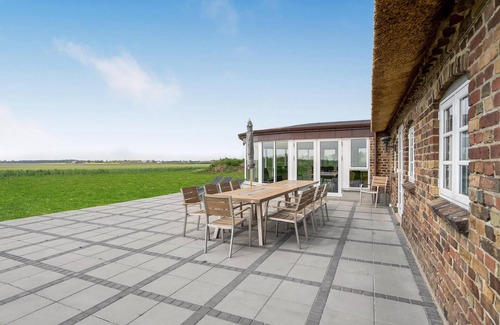Vedersø Klit House | Lovely home in Tim with sauna