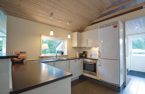 Arrild Ferieby House | Lovely home in Toftlund with WiFi