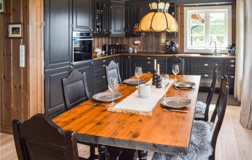 Hjartdal Municipality House | Lovely Home In Tuddal With Jacuzzi