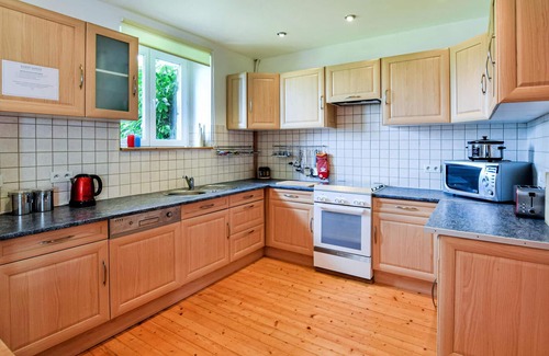 Saint-Germain-de-Tallevende-la-Lande-Vaumont House | Lovely home in VIRE NORMANDIE with WiFi