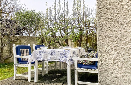 Innerstaden House | Lovely home in Visby with WiFi