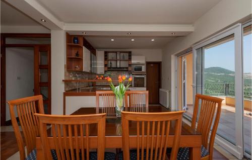 Vrgorac House | Lovely Home In Vrgorac With Sauna