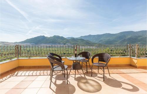 Vrgorac House | Lovely Home In Vrgorac With Sauna