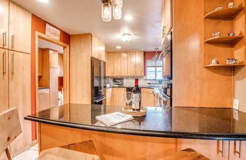 Wilemans Belle Isle House | Lovely home with back yard & deck near Penn Square Mall Dog Friendly!