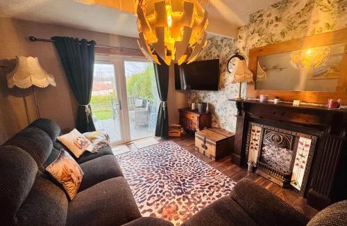 Rosyth House | Lovely house close to Edinburgh, Dunfermline, M90