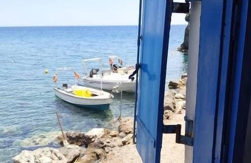 Archanes-Asterousia House | Lovely house ON THE BEACH