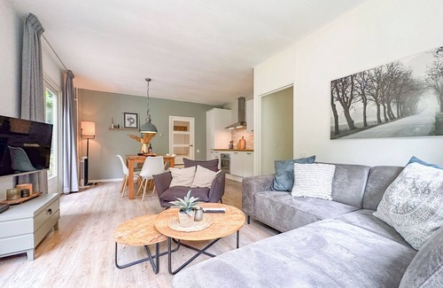 Haaren House | Lovely house with large garden in wooded area