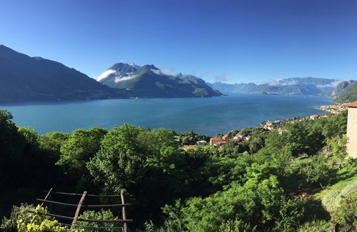 Santa Maria - Rezzonico House | Lovely House with Vine-Covered Terrace Overlooking Lake Como