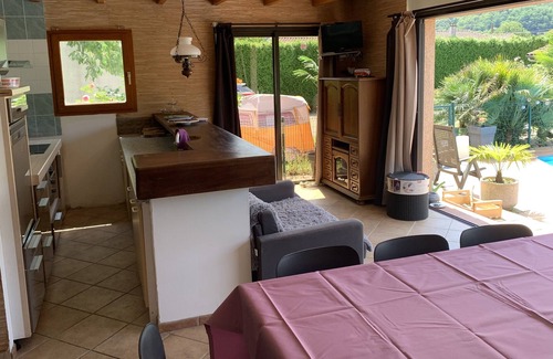 Crampagna Ski Chalet | Lovely individual chalet with swimming pool and water slide