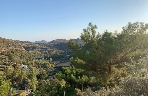 Islamlar Villa | Lovely Infinity Pool 2.4km Kalkan Fab Views 4 Storeys Licence 07-6870 Sleeps 10