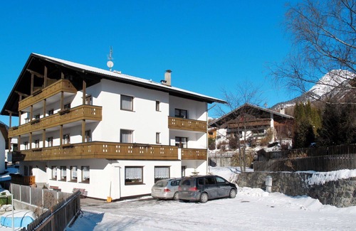 St. Valentin auf der Haide Apartment | Lovely apartment for 4 guests with WIFI, TV, pets allowed and parking