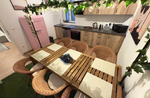 Bamberg Apartment | Lovely Lou - Old building apartment Bamberg