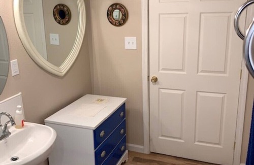 Lovelock Apartment | Lovely Lovelock Landing