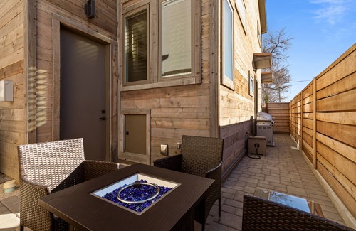 Midtown House | Lovely MidTown Home with Kind Beds and Large TVs