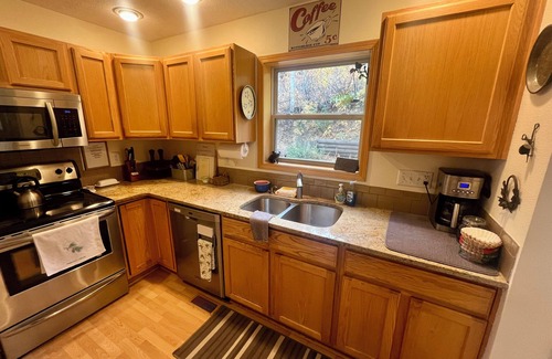 Nederland House | Lovely Mountain Getaway w/Epic Views in Nederland!