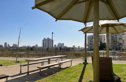 Beersheba Apartment | Lovely New Central Apartment