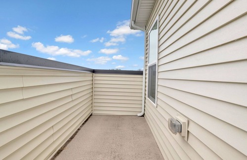 Glenarden House | Lovely, newly-built, 3-bedroom townhome with an office & 2-car garage in Lanham