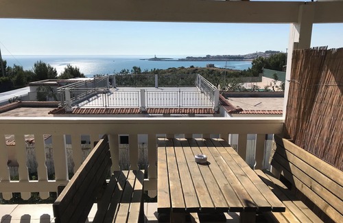 Defensola Condo | Lovely one-bedroom apartment with sea view on the 2nd floor - Porto Greco