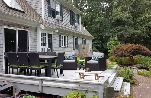 Dennis House | Lovely & private 4 bed/2.5 bath in Dennis Village. Chef's kitchen, Central Air!