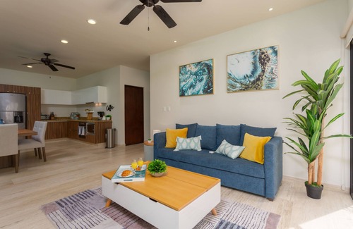 Zazil-ha Apartment | Lovely, Private, Secure and Excellent Located One Bed Condo