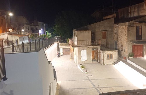 Condro Apartment | Lovely property just minutes from the sea and Milazzo complete with everything