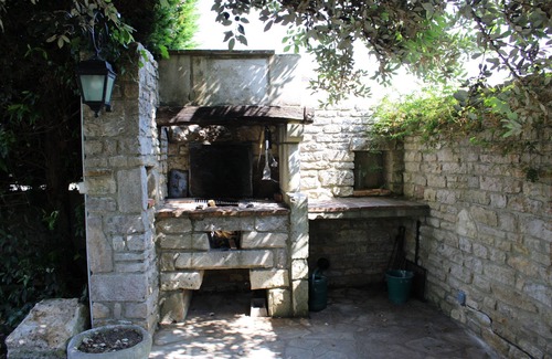 Saint-Pierre-d'Oleron House | Lovely renovated typical Charentais house in a good location sleeps 4 people