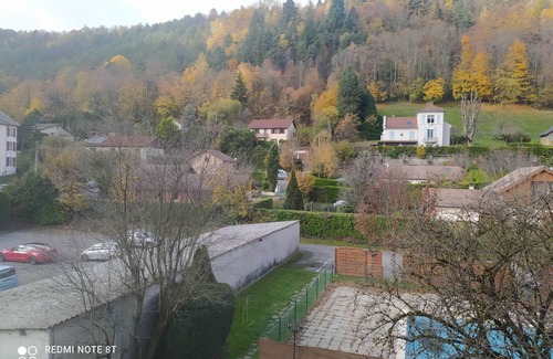Vaulnaveys-le-Haut Apartment | Lovely renovated studio in the heart of Uriage