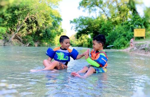 Fentress Other | Lovely Safari Tent with River Access, Fire Pit and Barbecue in Staples, Texas