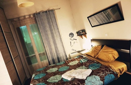 Vyronas Apartment | Lovely small studio apartment in Vironas, Athens