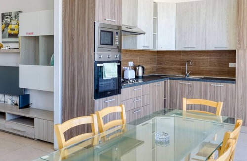 Tal-Ibrag Apartment | Lovely & Spacious 3BR Penthouse in central Swieqi