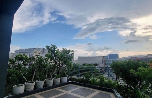 Iloilo Condo | Lovely Studio centrally located to vibrant city of love, Festive Walk Mall view.
