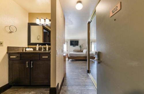 Truckee House | Lovely Studio w/Kitchen and Partial Lake View #122 at Donner Lake Village