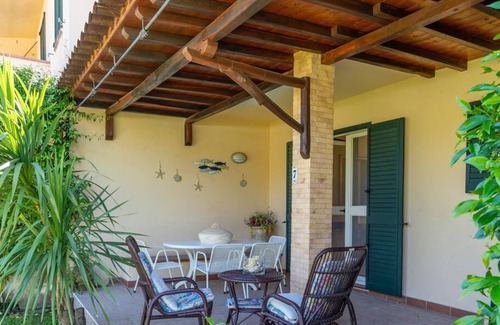 San Teodoro City Centre Villa | Lovely villa 2 min walk to Cinta Beach(wifi+airco)