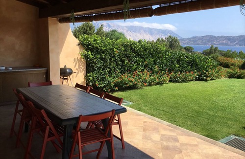 San Teodoro Villa | Lovely Villa with great view of the marine park of Tavolara and Molara Islands.