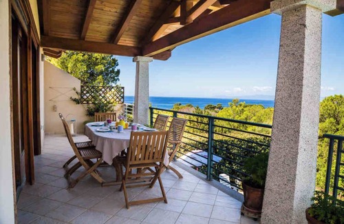 Quartu Sant'Elena Villa | Lovely Villa, Panoramic View, Garden, Swimming Pool, Near The Sea