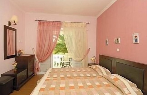 Dafnata Villa | Lovely Villa With Great Pool & Gardens, Sea Views And 800 M To Great Sandy Beach