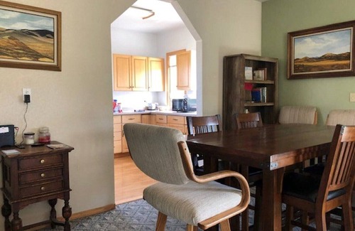 Dillon House | Lover's Leap Lodging, a real Montana experience
