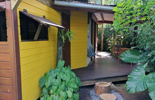 Pointe-Noire Cottage | Lover's nest in the heart of a rich tropical garden
