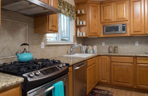 Pacific Grove House | Lover's Point 6 - Pacific Grove Townhome - Oceanfront Lovers Point